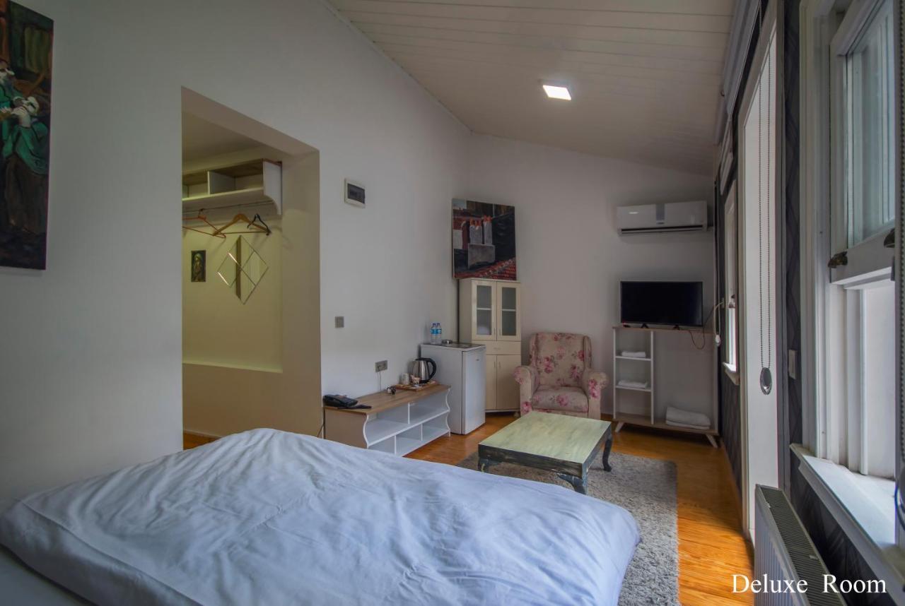 Puhu Otel Istanbul Exterior photo